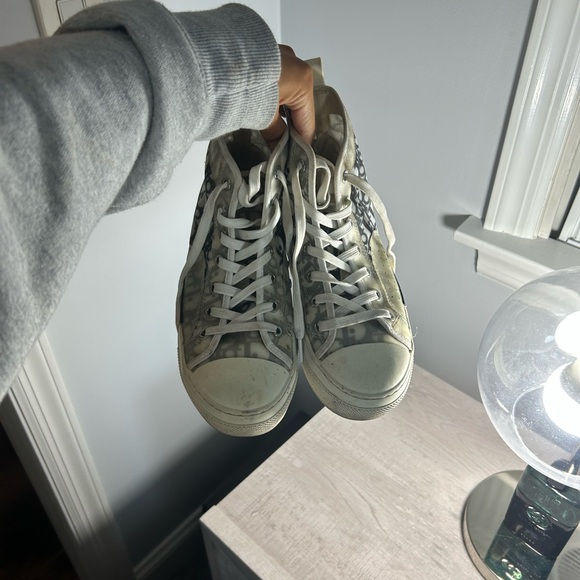 Dior Sneakers - Picture 1 of 4